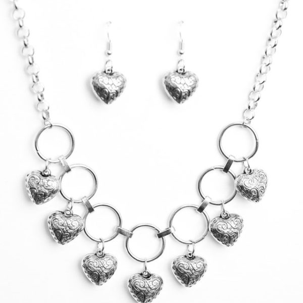 Radiant Romance Silver Paparazzi 5 Jewelry Join Or Shop Online