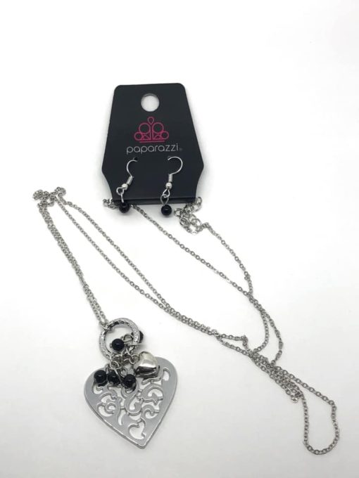 Romeo Romance - Black